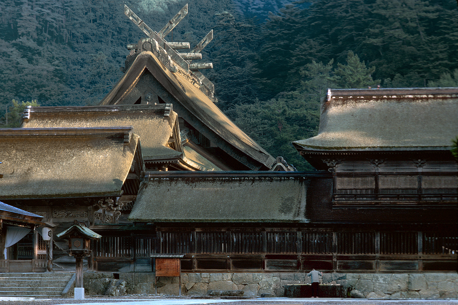 bill-hocker-izumo-taisha-shrine-taisha-japan-1977