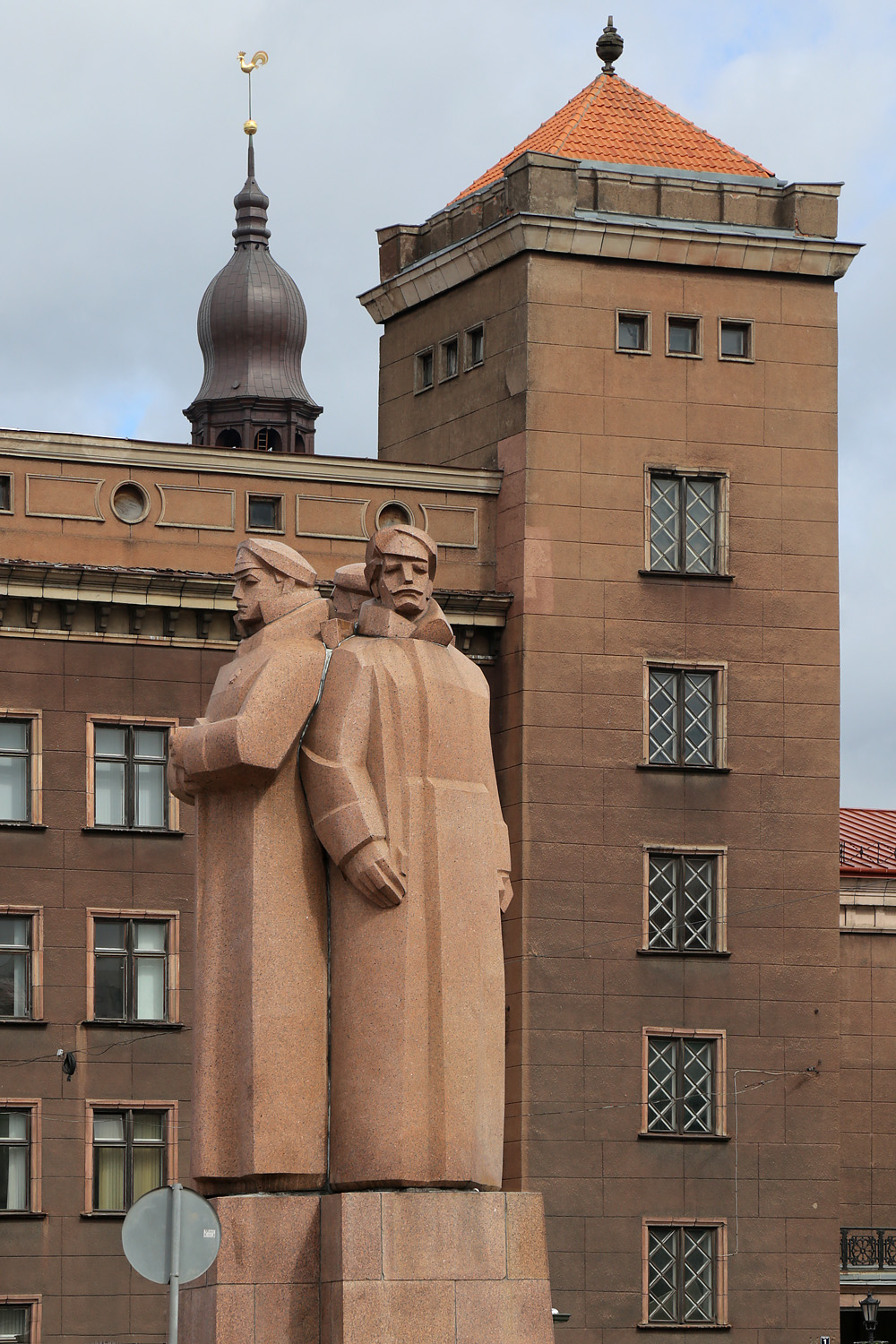 bill-hocker-soviet-monument-riga-latvia-2019