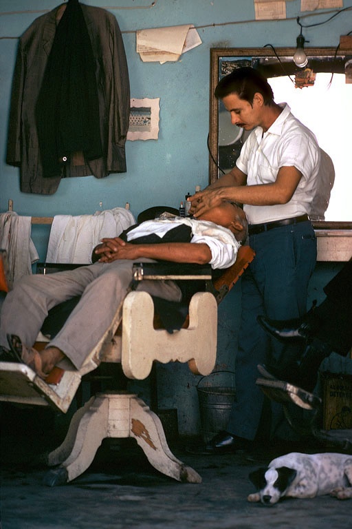bill-hocker-barber-mexico-1973