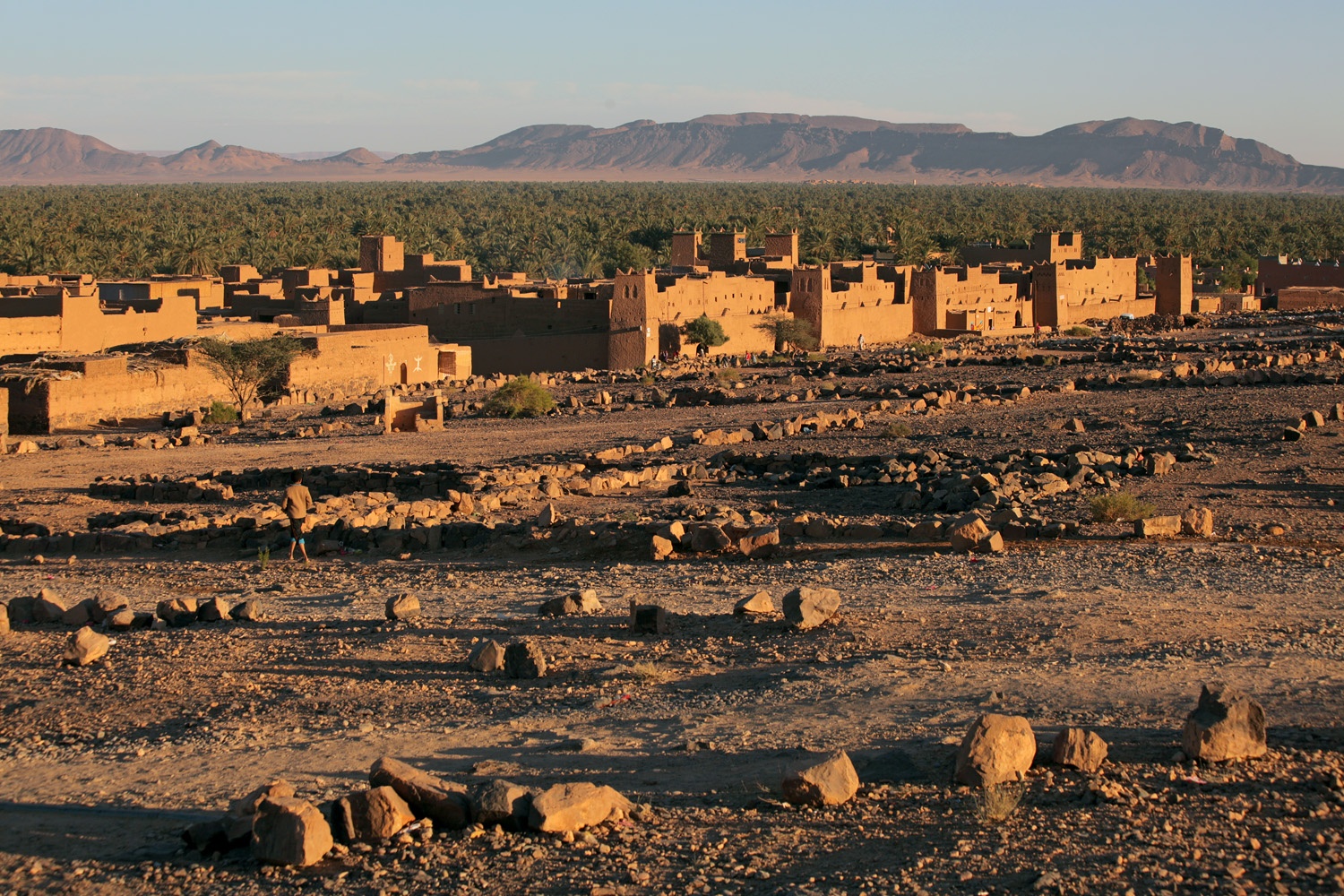 bill-hocker-near-ircheg-draa-valley-morocco-2013