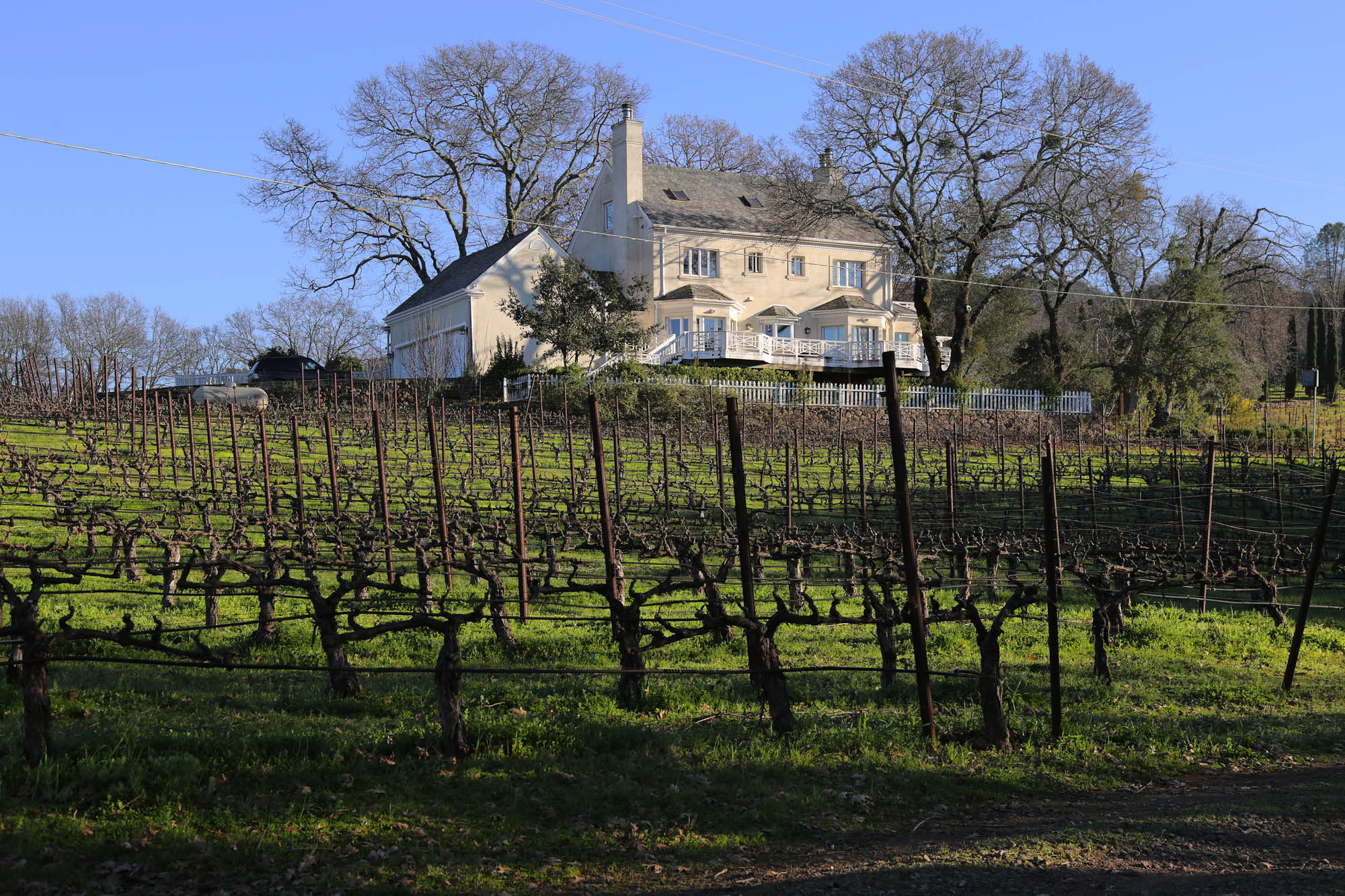 bill-hocker-neighbor's-house-from-twin-brook-farm-napa-california-2022