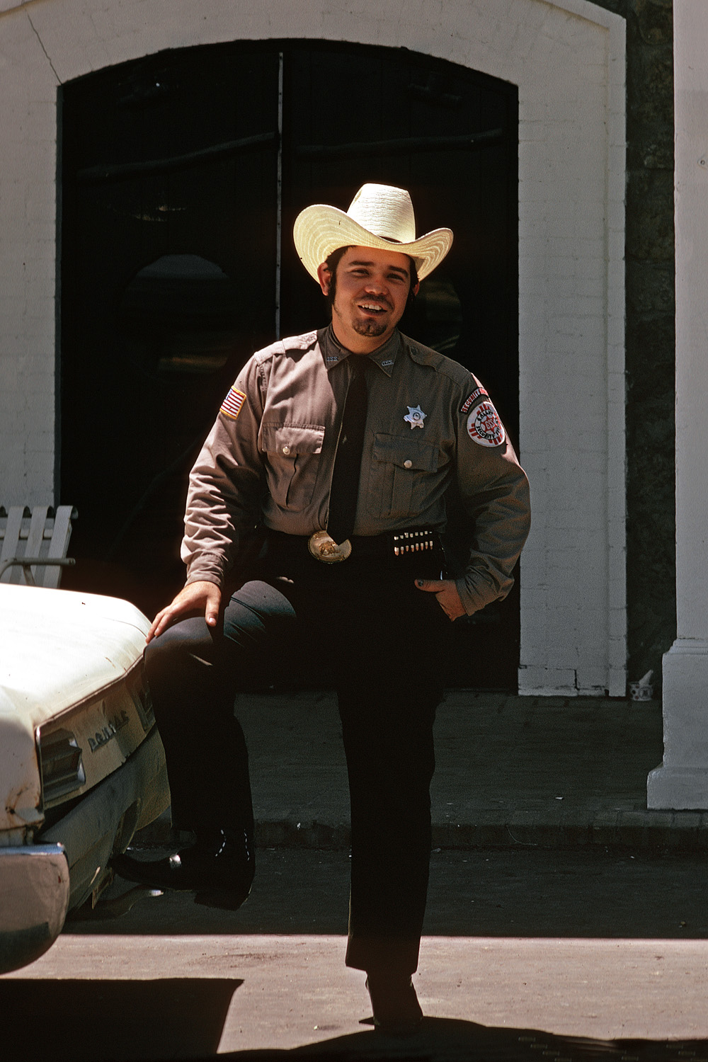 bill-hocker-security-guard-gallup-new-mexico-1973