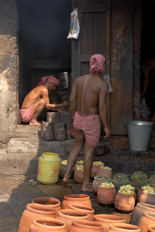 bill-hocker-temple-kitchen-bhubaneshwar-india-2007