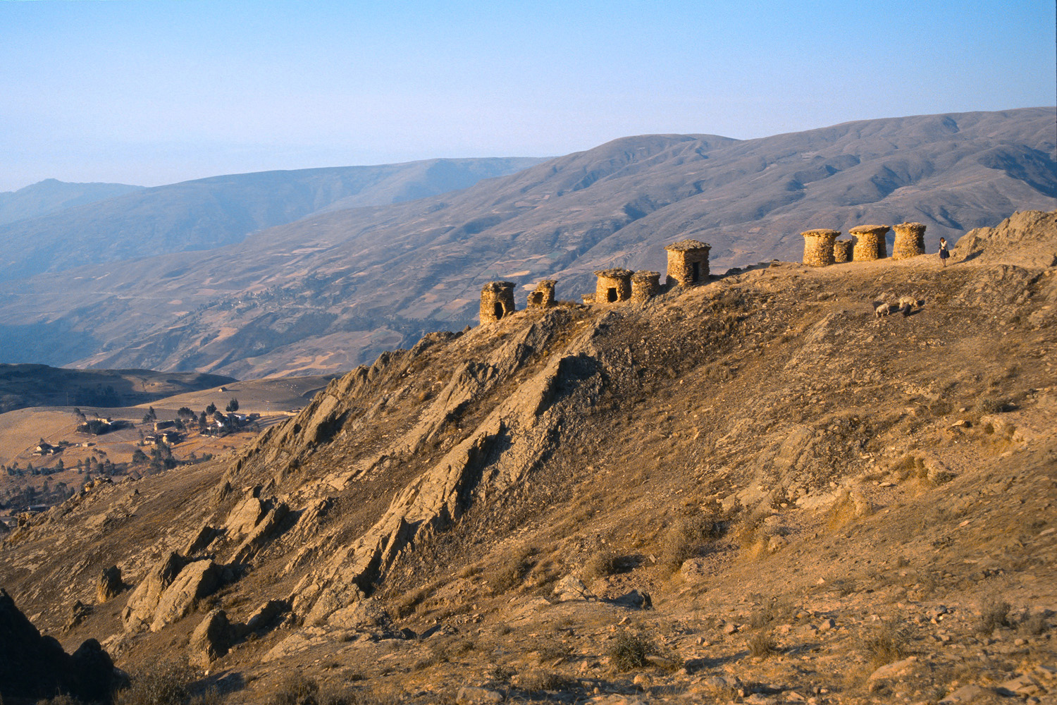 bill-hocker-chullpas-near-paucartambo-peru-2005