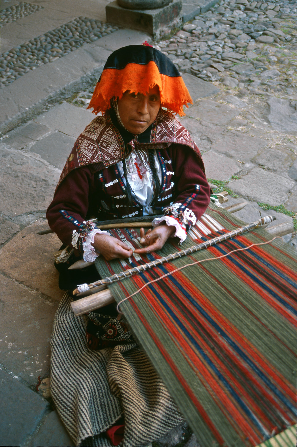 bill-hocker-weaver-inca-museum-cusco-peru-2005