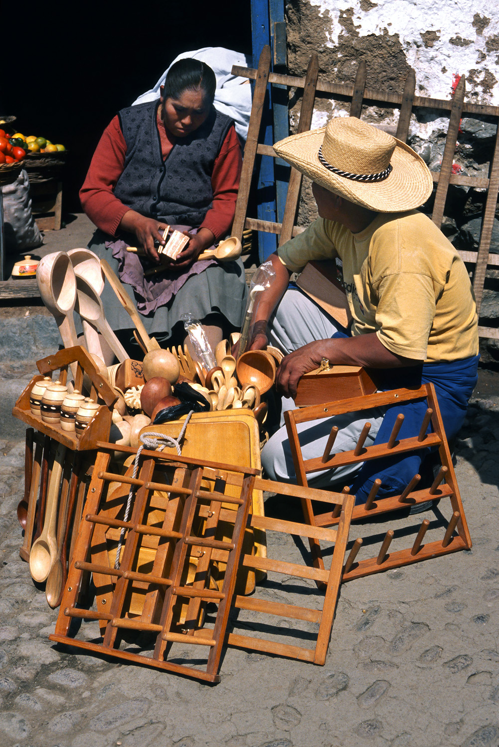 bill-hocker-wooden-goods-paucartambo-peru-2005