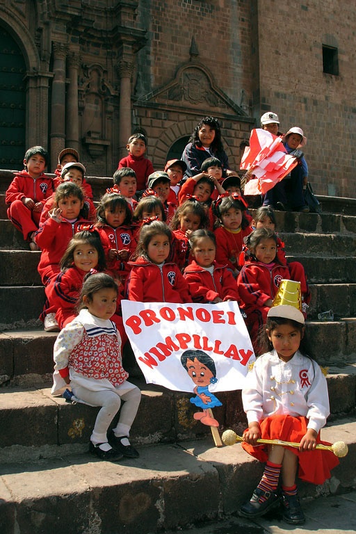 bill-hocker-school-parade-plaza-de-armas-cusco-peru-2005