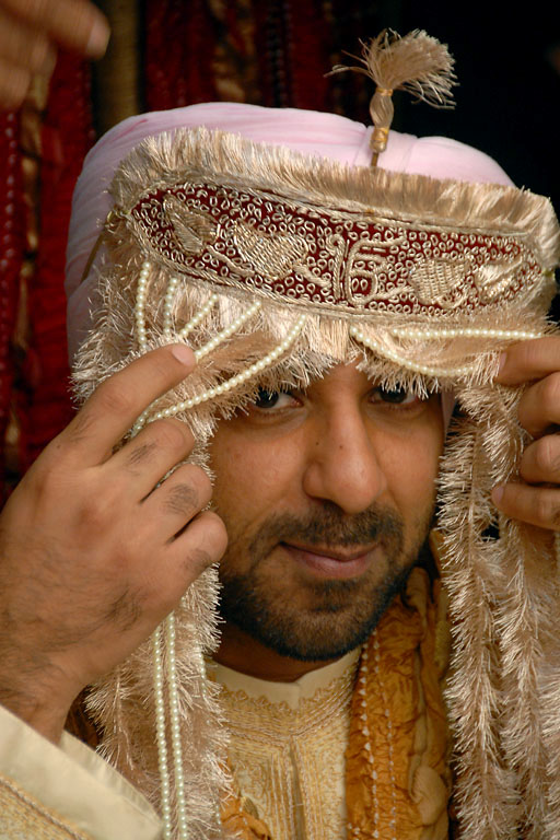 bill-hocker-the-groom's-face-jalandhar-india-2006