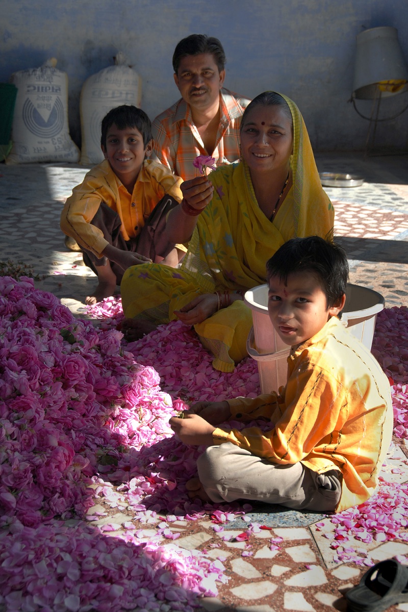 bill-hocker-petal-suppliers-pushkar-india-2006