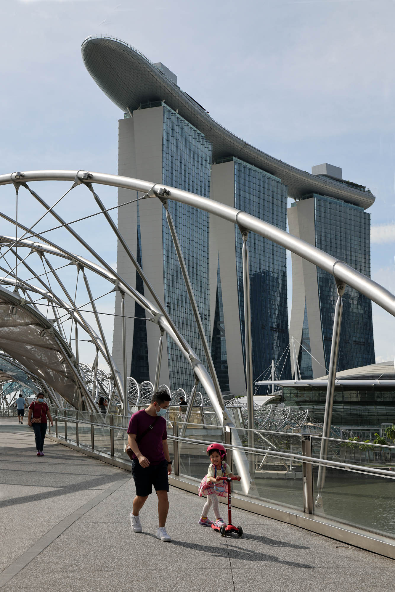 bill-hocker-helix-bridge-marina-bay-sands-singapore-2022