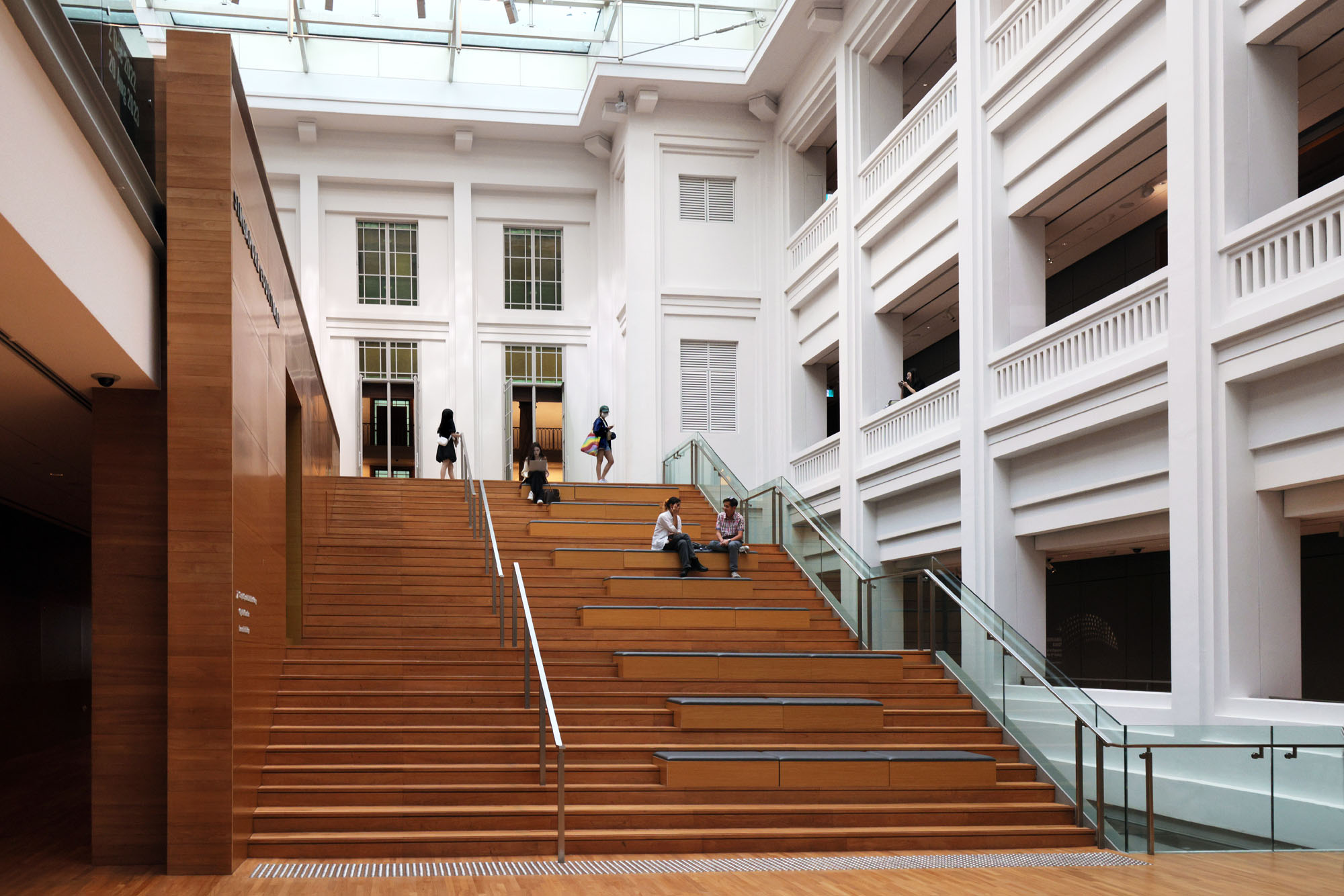 bill-hocker-national-gallery-singapore-2022