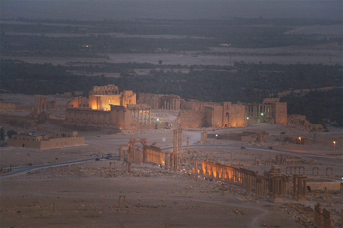bill-hocker-palmyra-syria-(temple-and-arch-destroyed-2015)-2008