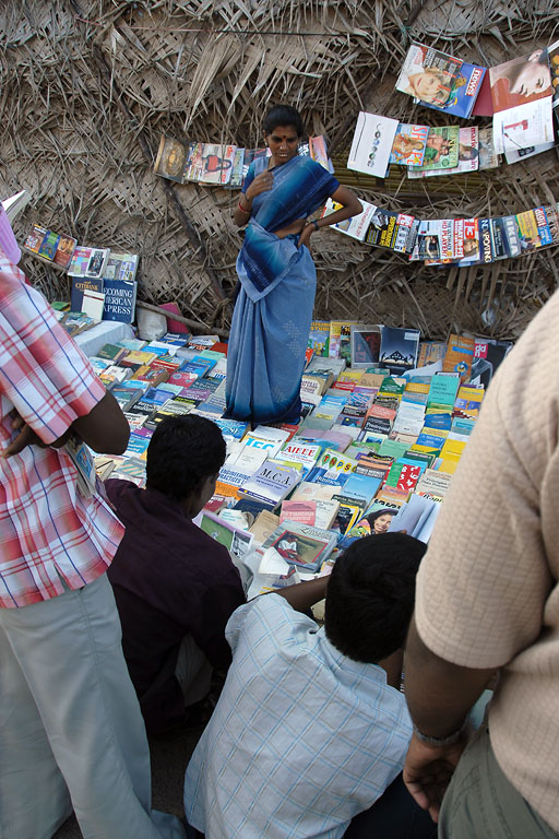 bill-hocker-book-seller-pondicherry-india-2007