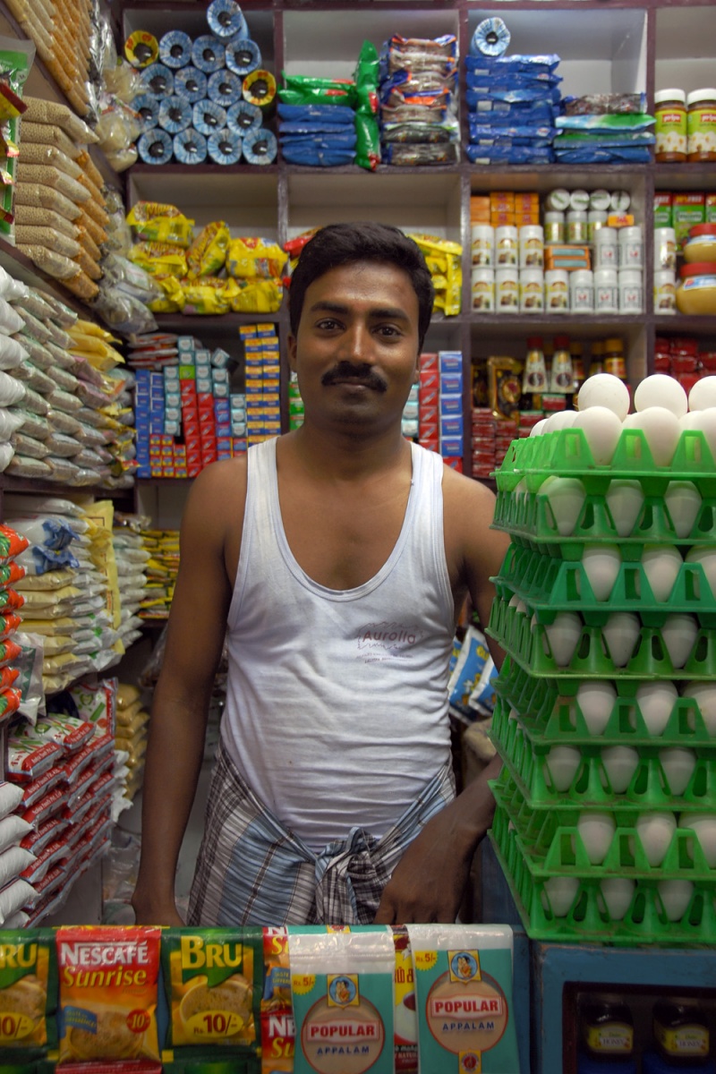 bill-hocker-grocer-pondicherry-india-2007