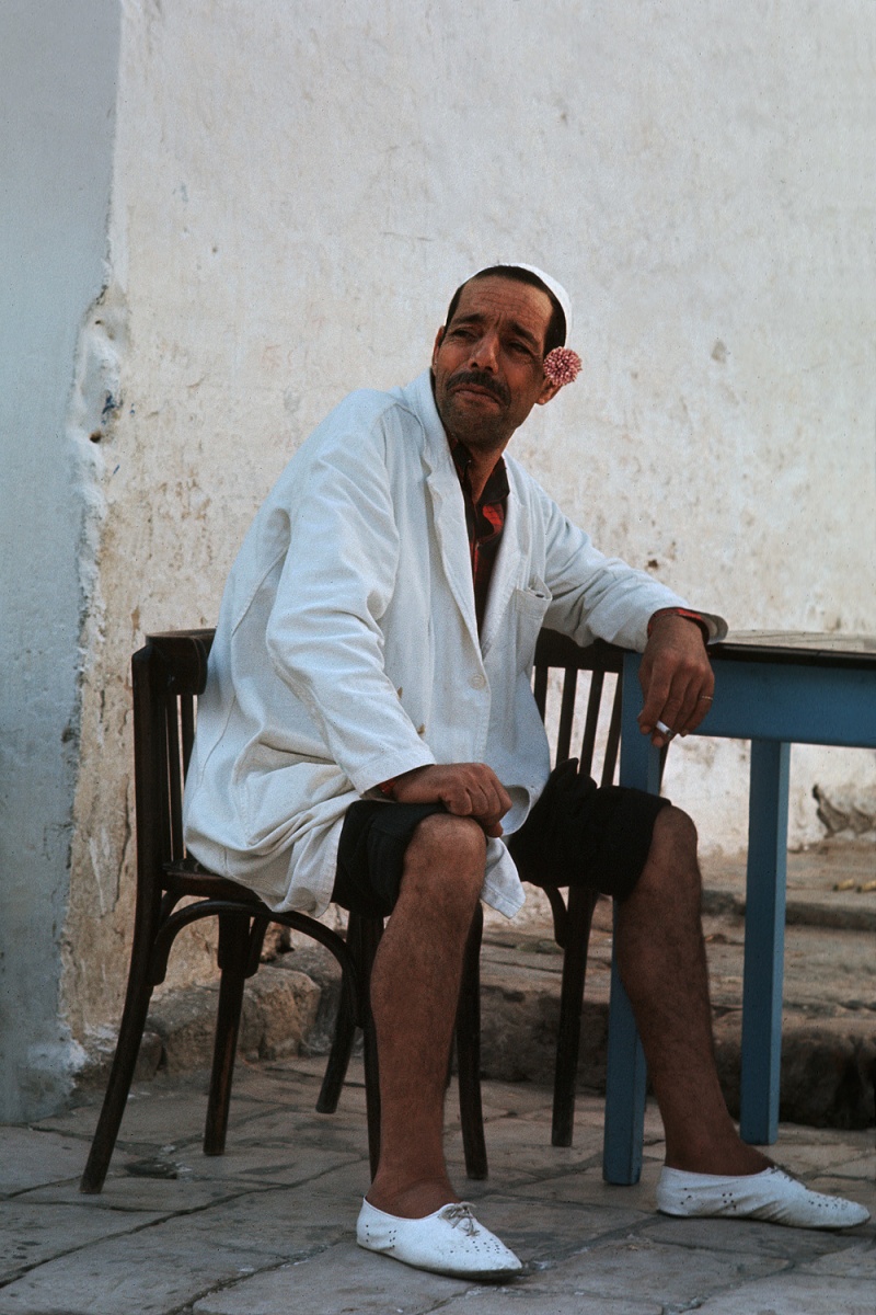 bill-hocker-cafe-owner-sidi-bou-saïd-tunisia-1971