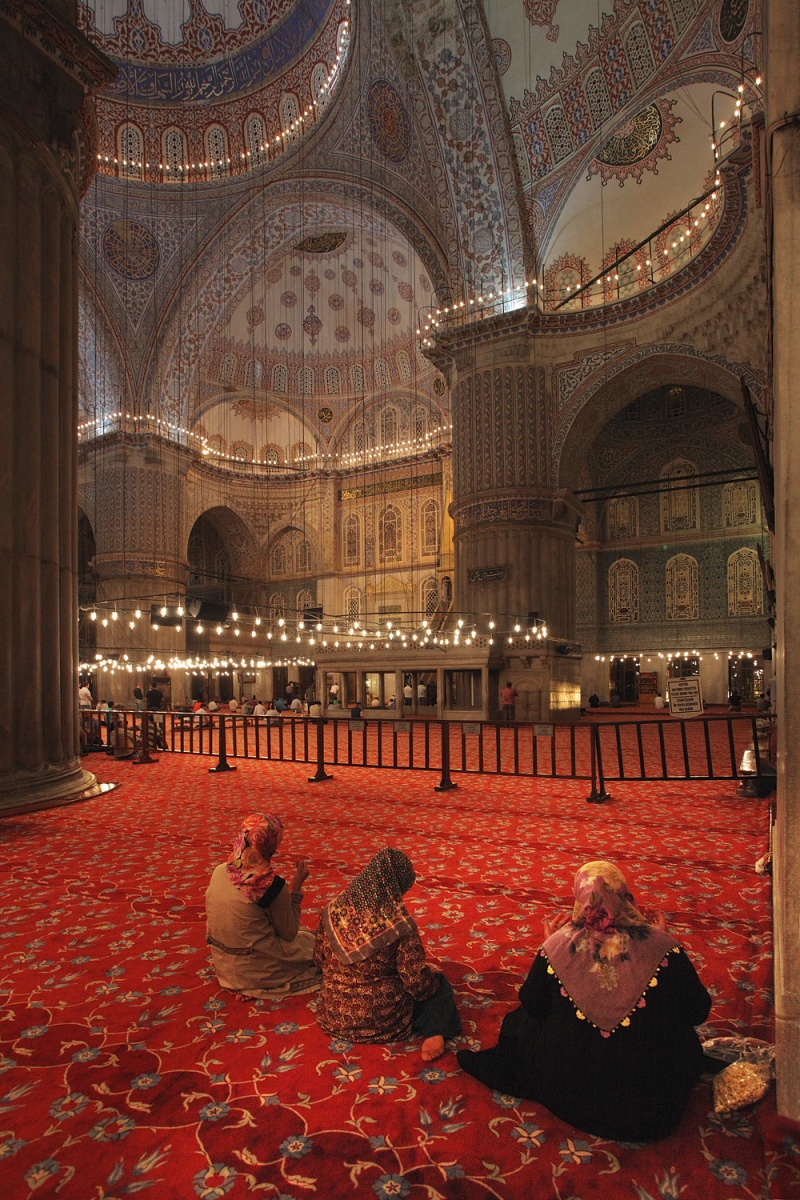 bill-hocker-sultan-ahmet-camii-(blue-mosque)-istanbul-turkey-2010